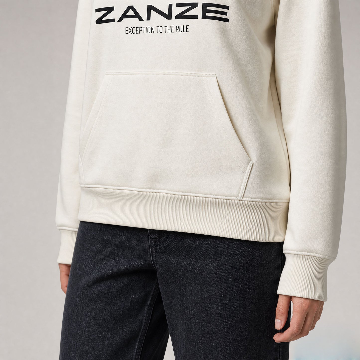 VINTAGE REGULAR WHITE — HOODIE